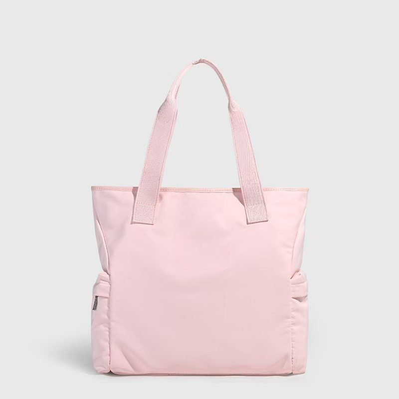 #119 Women's new leisure square portable shoulder bag